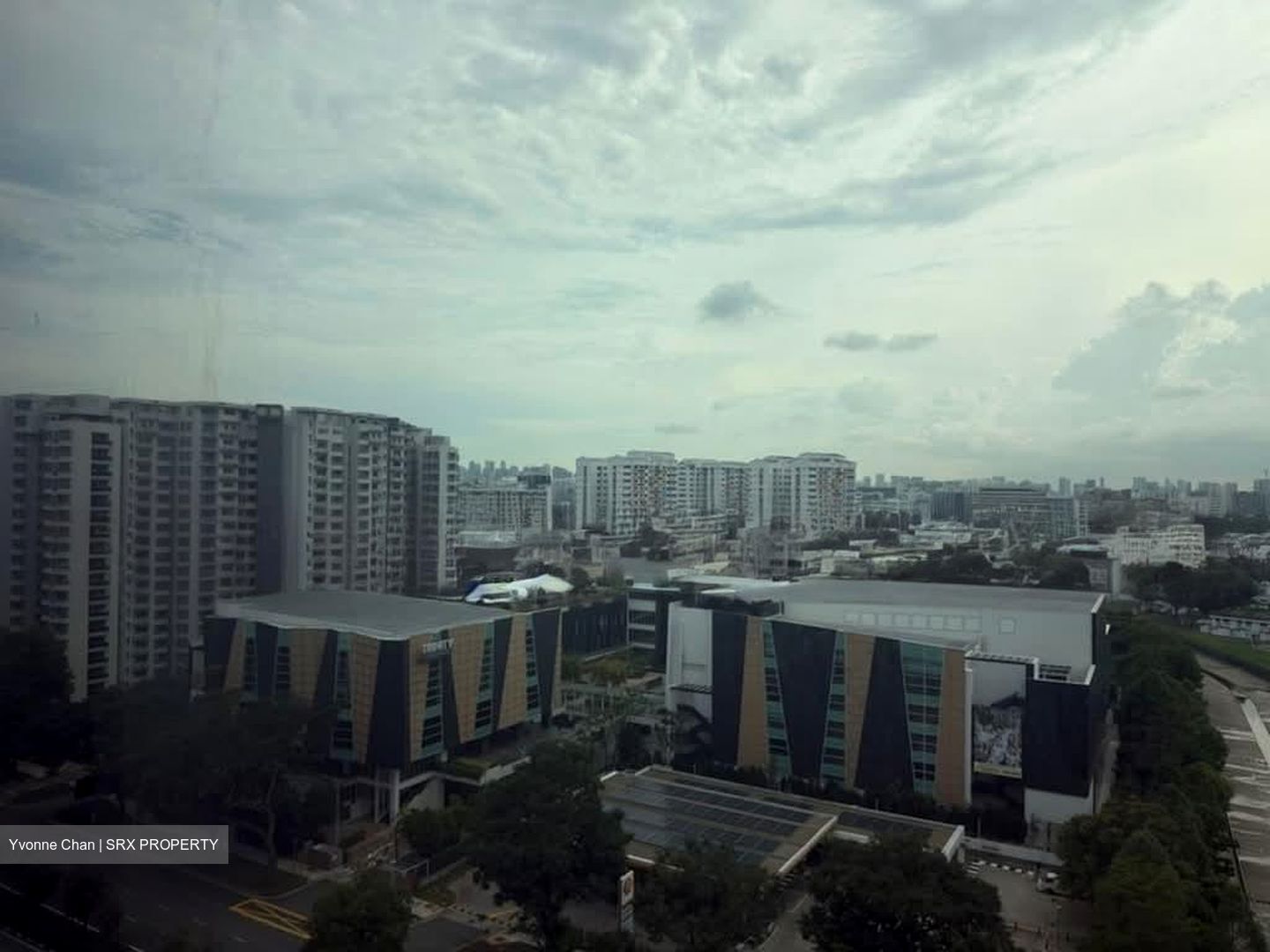 Oxley Bizhub (D14), Factory #577743371